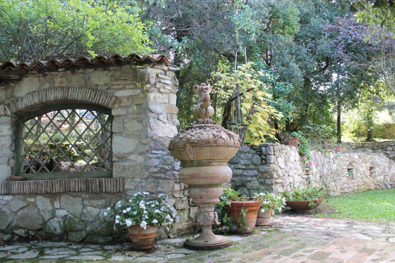 הוילה ספולטו Casa Arezzola מראה חיצוני תמונה