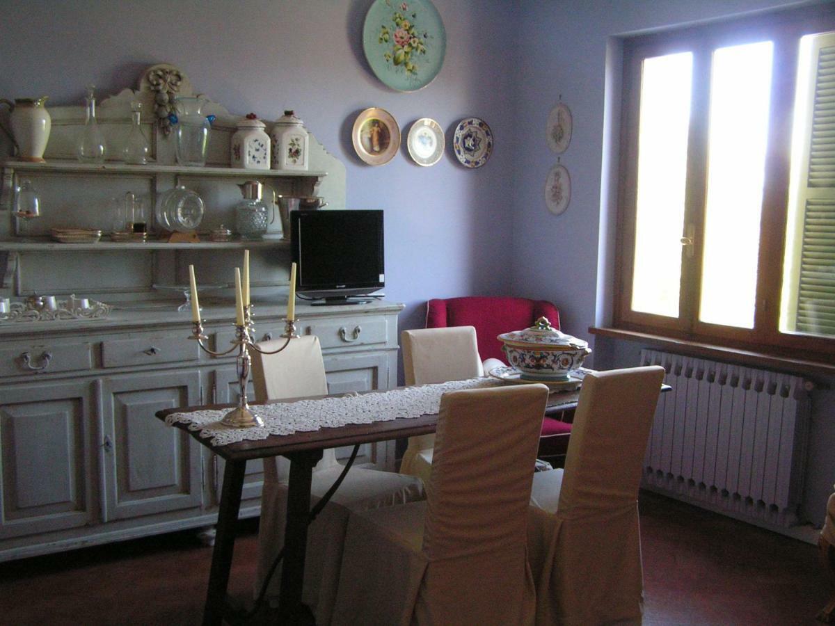 הוילה ספולטו Casa Arezzola מראה חיצוני תמונה